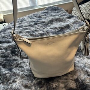 Coach Cream Leather Shoulder Hobo Bag